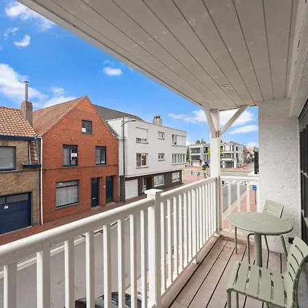 Newstreet10 - Modern Location In The Heart Of *